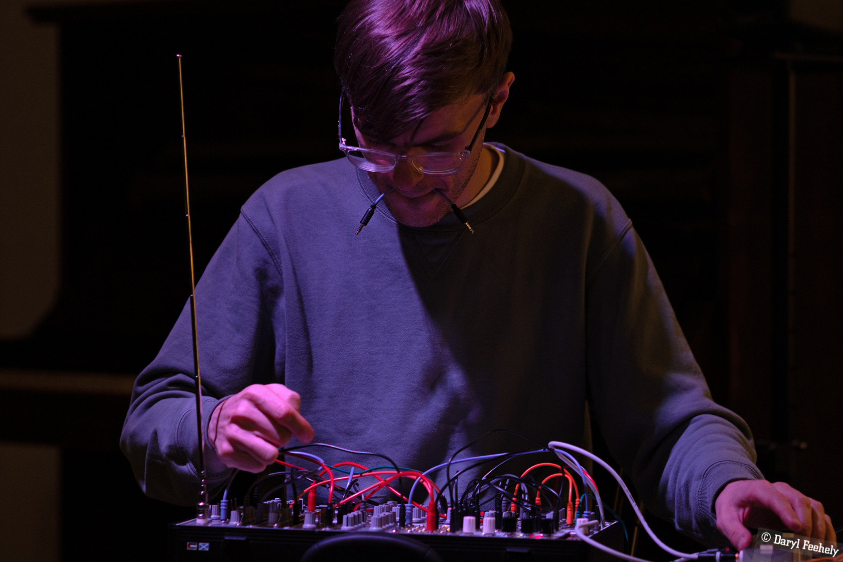 Phil-maguire 54154153007 o